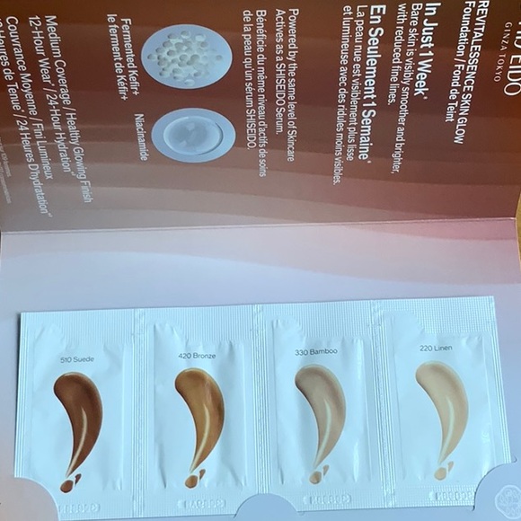 Shiseido set of 4 REVITALESSENCE SKIN GLOW Foundation SPF 30 - Picture 2 of 4